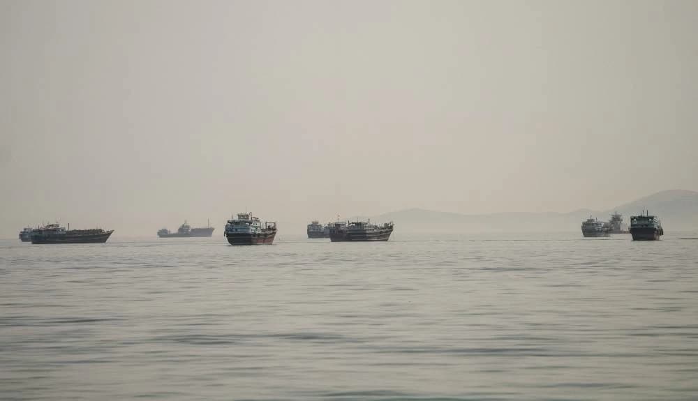 Strait of Hormuz Shipping Traffic Declines to Six Vessels Amid Ongoing Uncertainty After Iran Conflict Blockade