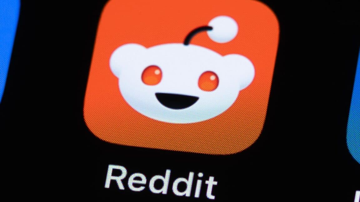 U.S. Grand Jury Subpoena Targets Reddit for Identity of ICE Critic