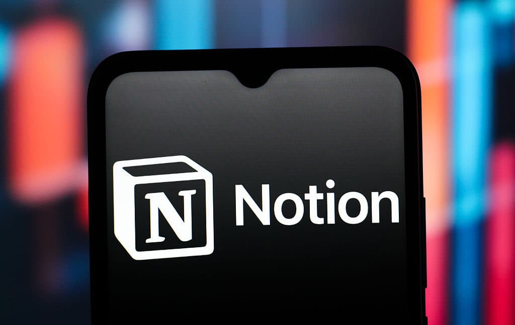 Notion Mail shutdown announcement with AI integration focus
