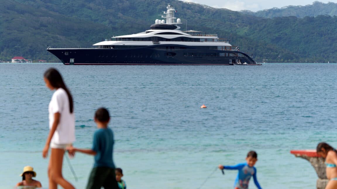 Mark Zuckerberg's superyacht off the coast of Alaska