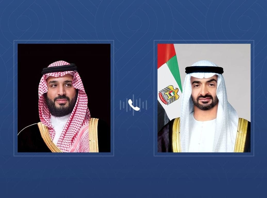 Saudi Crown Prince Mohammed bin Salman speaking with UAE President Sheikh Mohammed bin Zayed