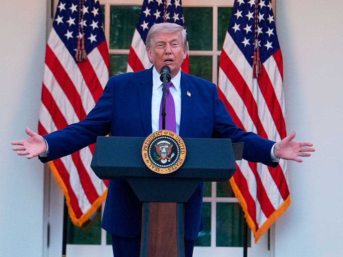 Trump Rejects Iran's Peace Proposals Threatening Ceasefire Stability