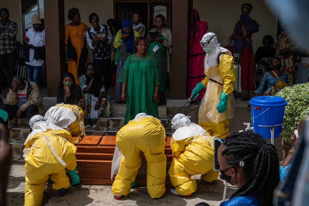Protests at Ebola Treatment Facility in Eastern DRC Escalate into Violence