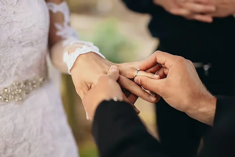Abu Dhabi Judicial Department Reports 8,886 Civil Marriages and Wills in Early 2026