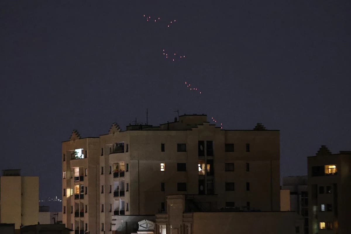 UAE Mosques Call for National Loyalty and Security Reporting