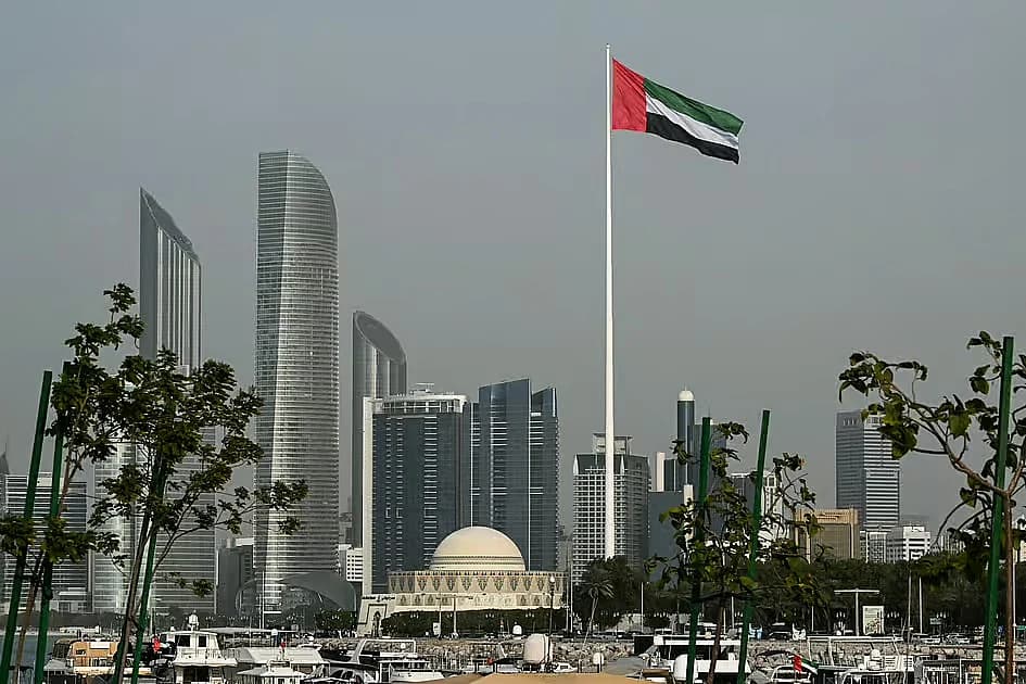 Infographic on UAE Gender Balance Survey and its impact on policies