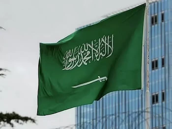 Saudi Arabia Issues Early Warning Alerts Following Houthi Missile Attacks