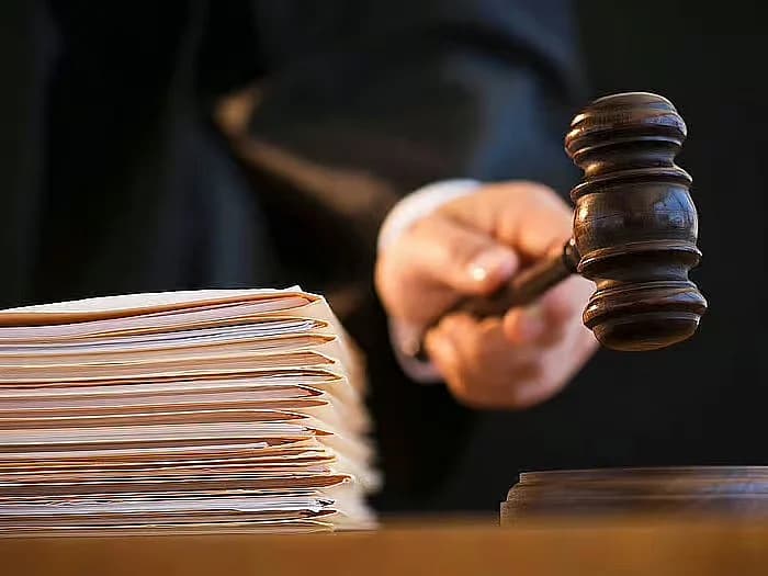 Abu Dhabi Teacher Sentenced to Two Years for Assaulting Students