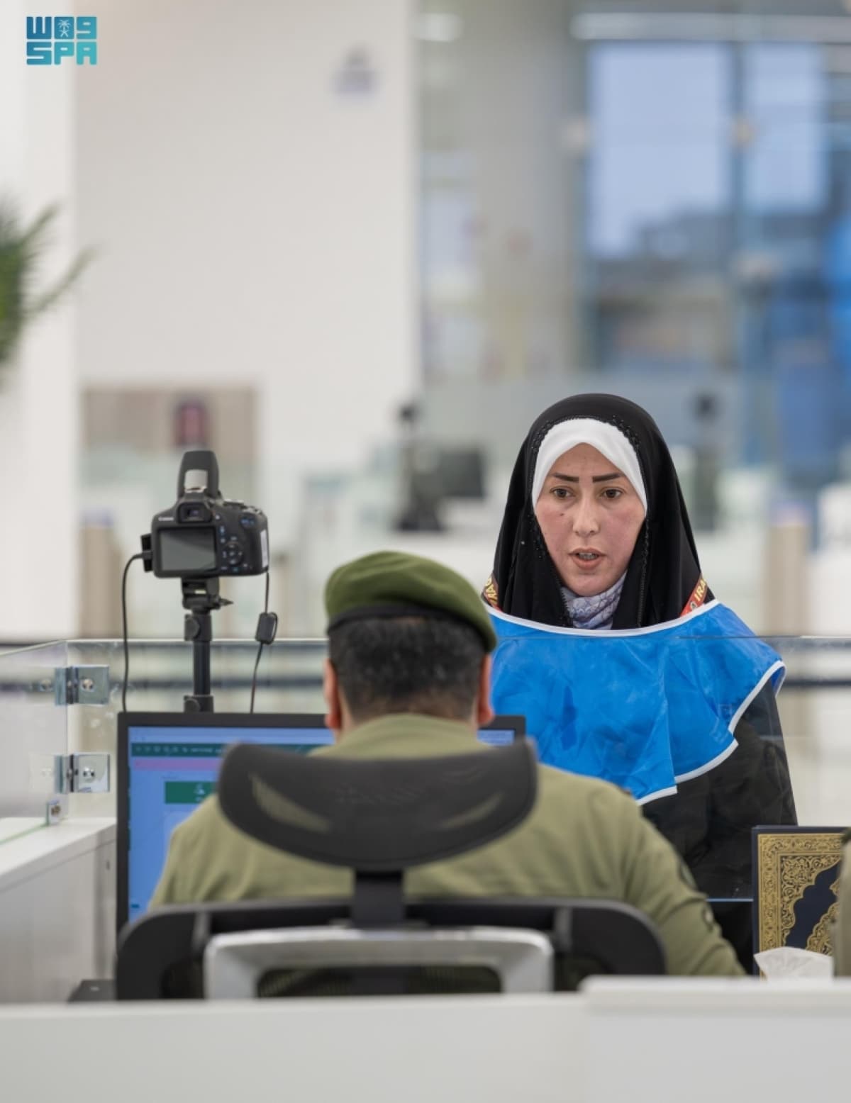 Iraqi pilgrims welcomed at Al-Jadida Arar border crossing for Hajj