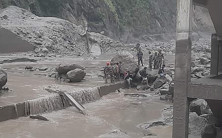 Glacial collapse causes devastating floods at Nepal-China border with over 160 fatalities