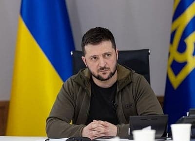 Trump praises Zelenskyy during a press briefing on Ukraine conflict
