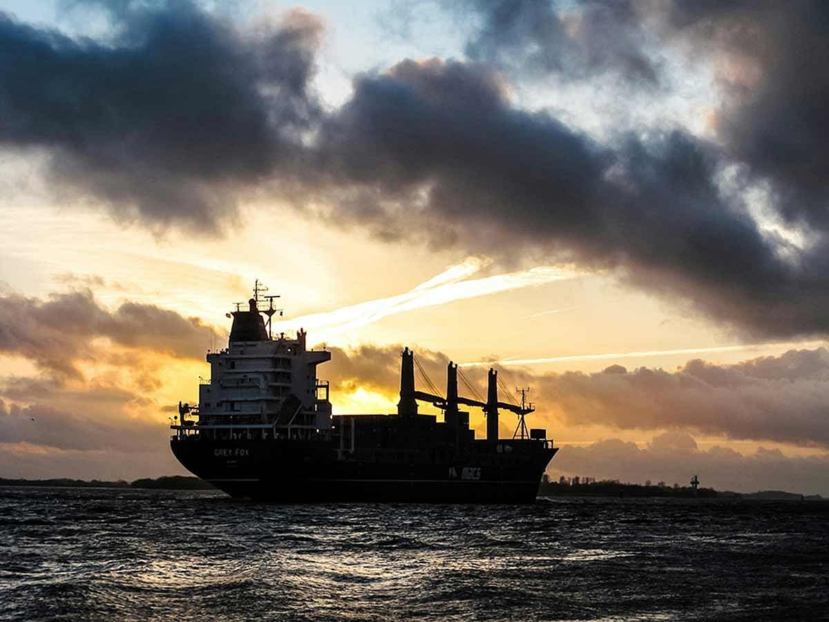 United States to Implement Naval Blockade on Iranian Ports Amid Escalating Conflict