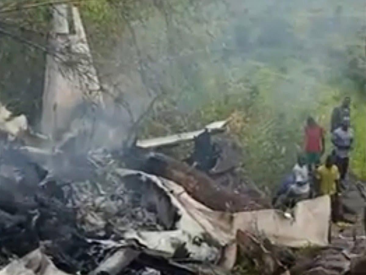 Plane crash in South Sudan kills all 14 on board
