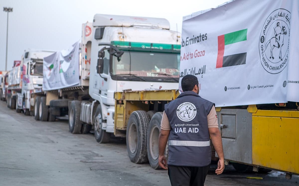 UAE aid convoys delivering food supplies to Gaza