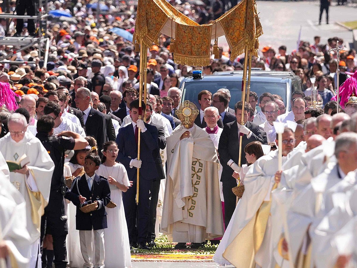 A large crowd gathered in Madrid for Pope Leo XIV's Mass, showcasing unity and inclusivity.