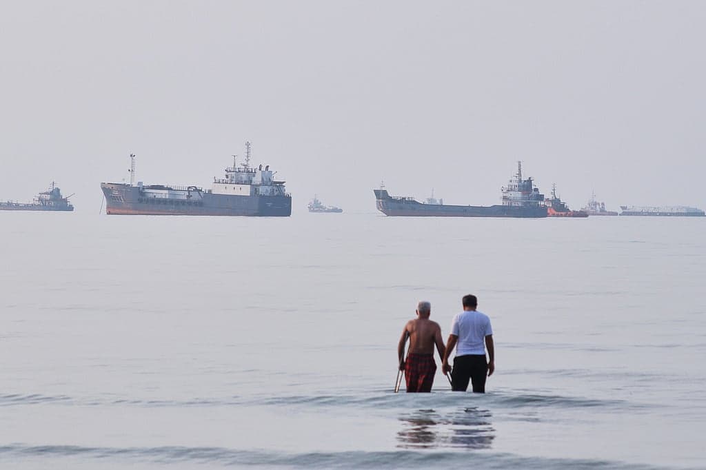 IEA warning about oil supply disruptions due to Middle East tensions