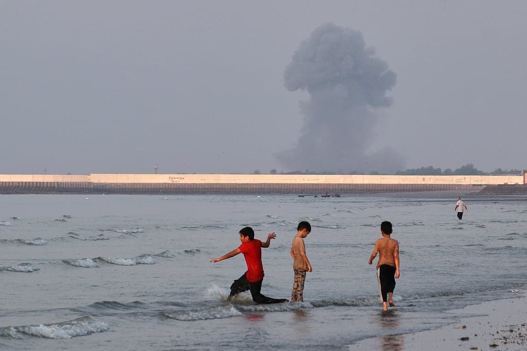 US military airstrikes targeting Iranian infrastructure