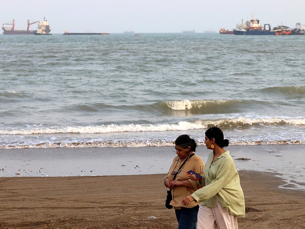 Oil prices decline amid U.S.-Iran tensions over Strait of Hormuz