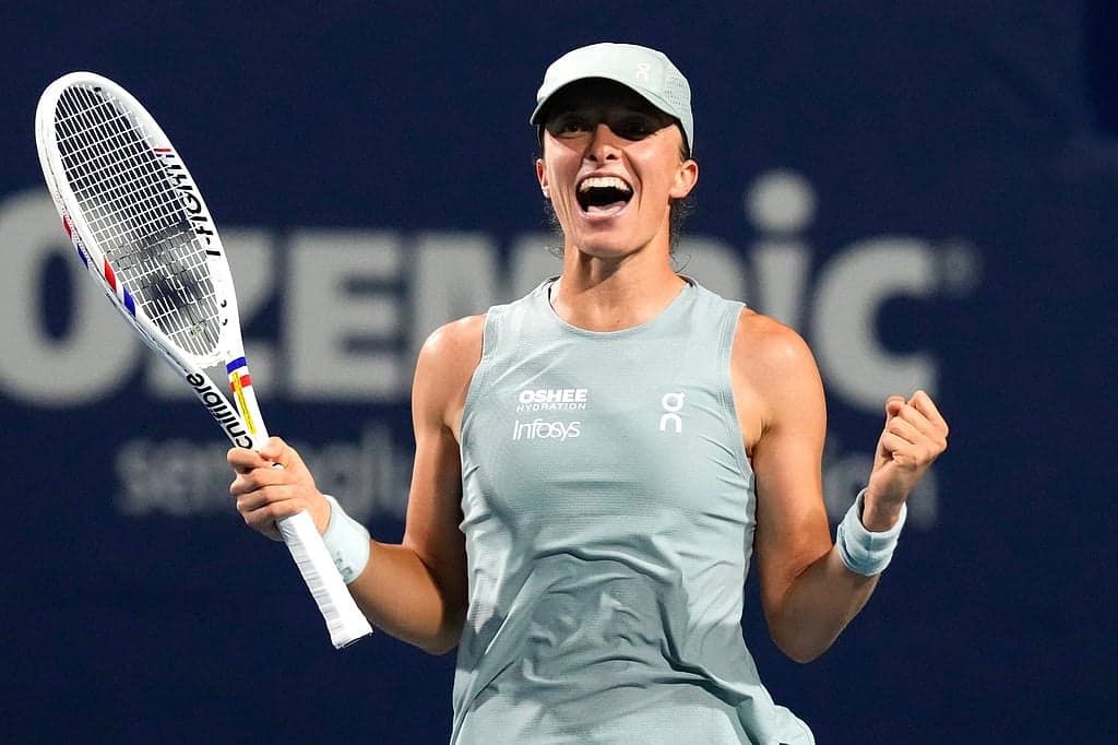 Iga Swiatek wins Canadian Open ending 11-month title drought