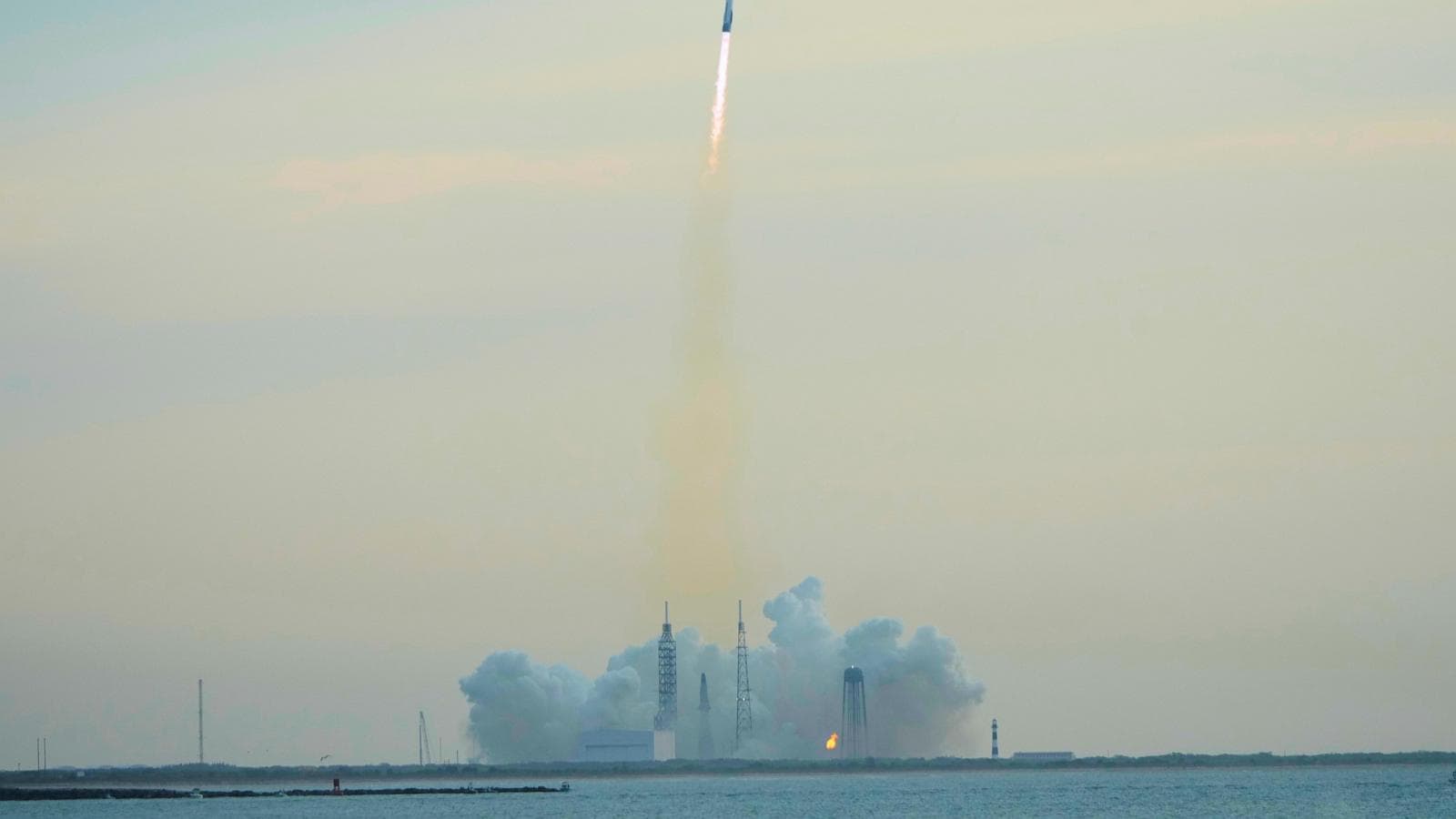 Blue Origin's New Glenn NG-3 mission fails to deploy BlueBird 7 satellite due to engine malfunction