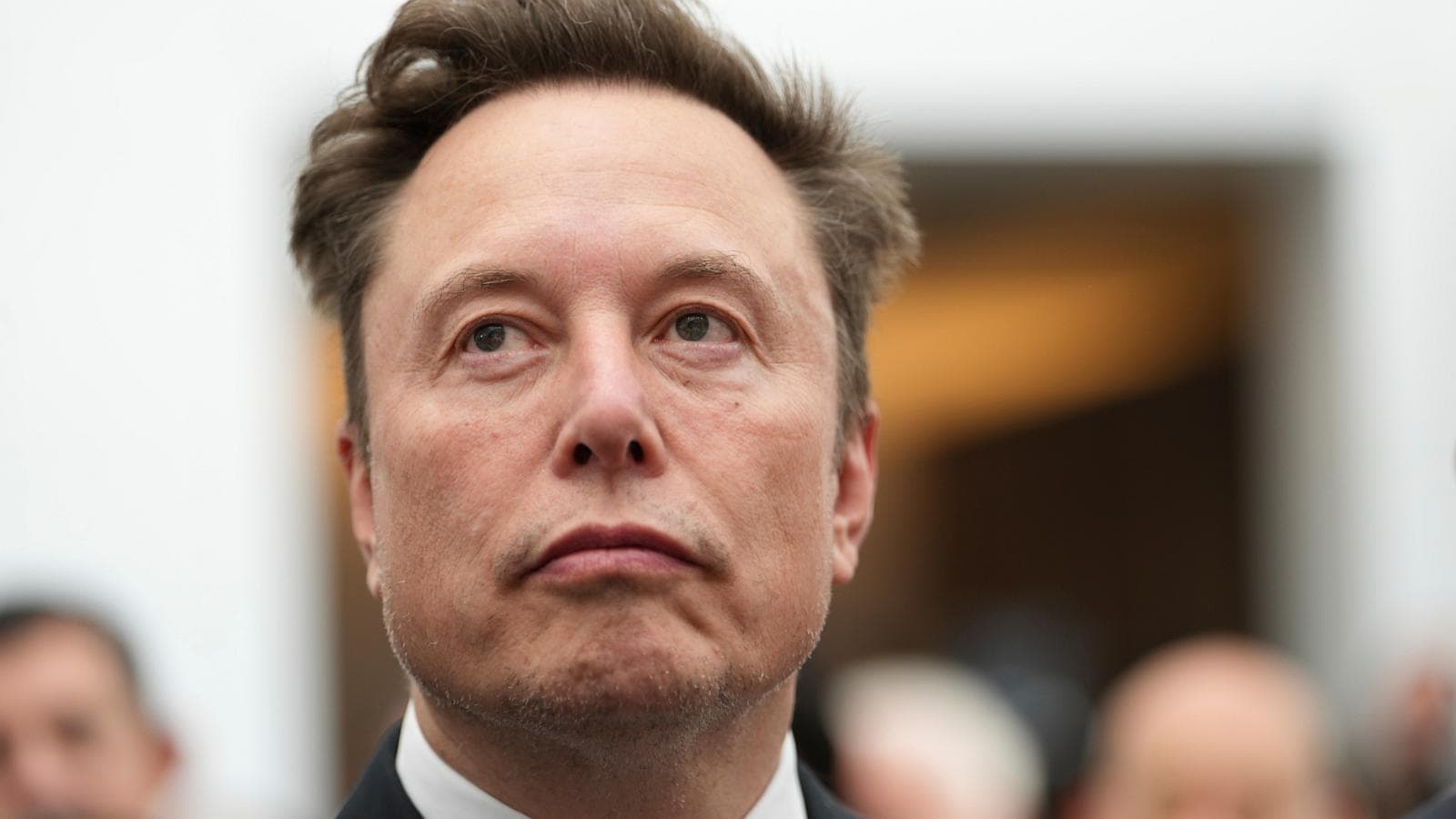 Elon Musk Pledges SpaceX Share Distribution to Every American Child