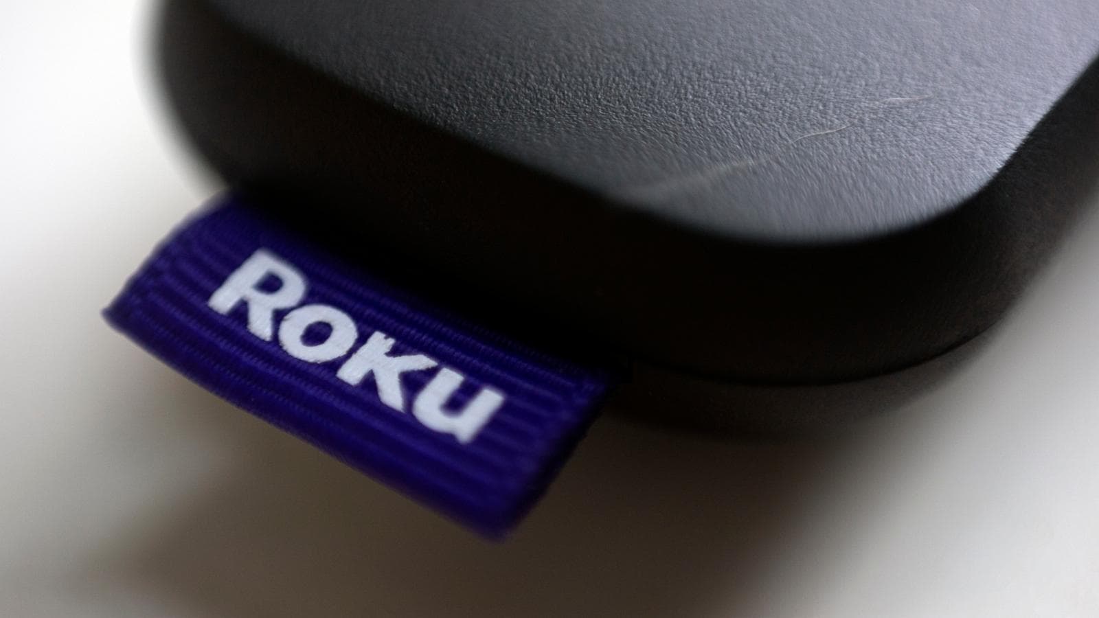 Infographic showing the combined reach of Fox and Roku, emphasizing audience expansion and advertising potential.