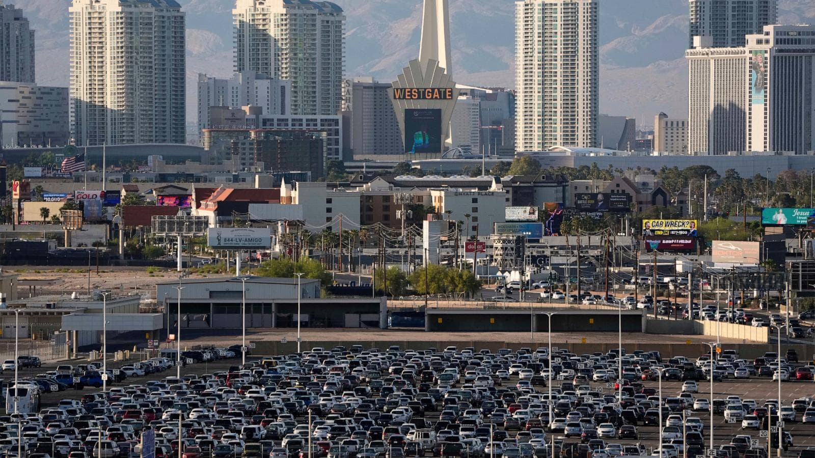 United Airlines Flight 1681 Diverted to Las Vegas Following Alleged Terroristic Threat by Passenger