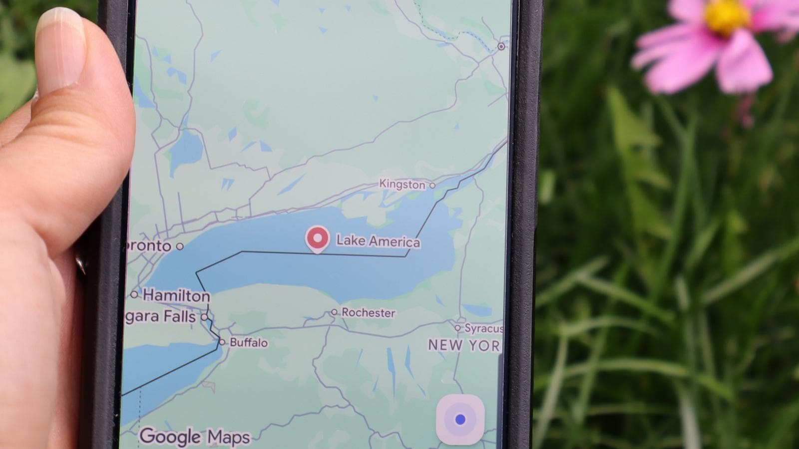 A map showing Lake Ontario labeled as Lake America for U.S. users and Lake Ontario for Canadian users.