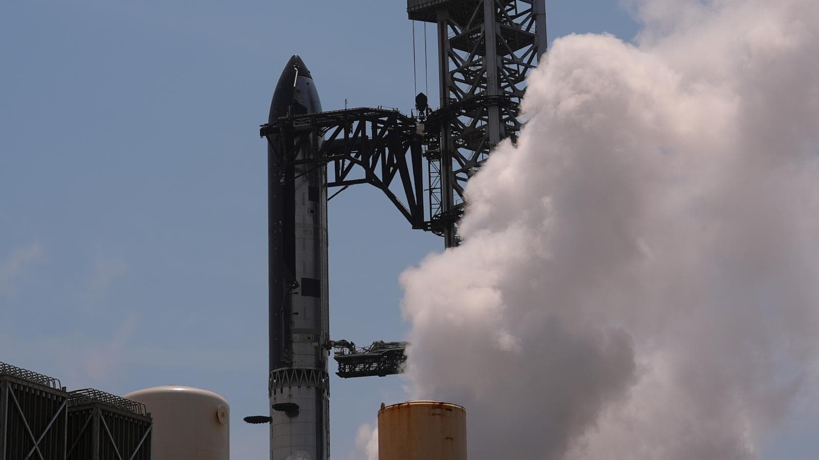 SpaceX IPO announcement with Elon Musk's leadership