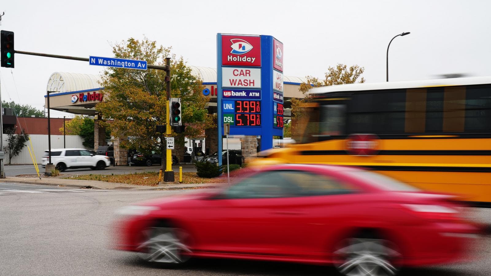 Infographic showing the rise in US fuel prices and factors influencing the increase, including the Iran War and refinery issues.