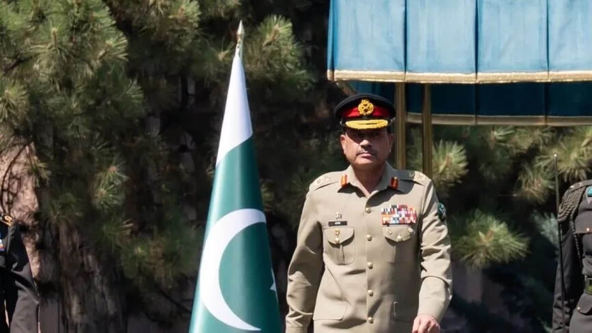 Pakistan Army Chief Asim Munir to Mediate Peace Talks in Tehran Amid U.S.-Iran Tensions