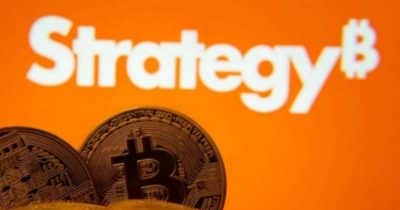 Strategy's financial report showing significant losses due to Bitcoin price drop.