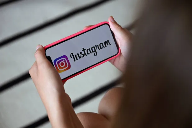 Meta's Muse Image feature deactivated on Instagram due to privacy backlash.