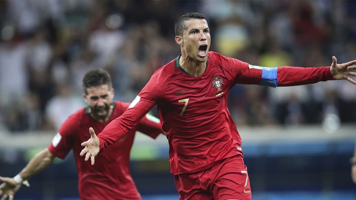 Cristiano Ronaldo scores twice in Portugal's World Cup victory over Uzbekistan