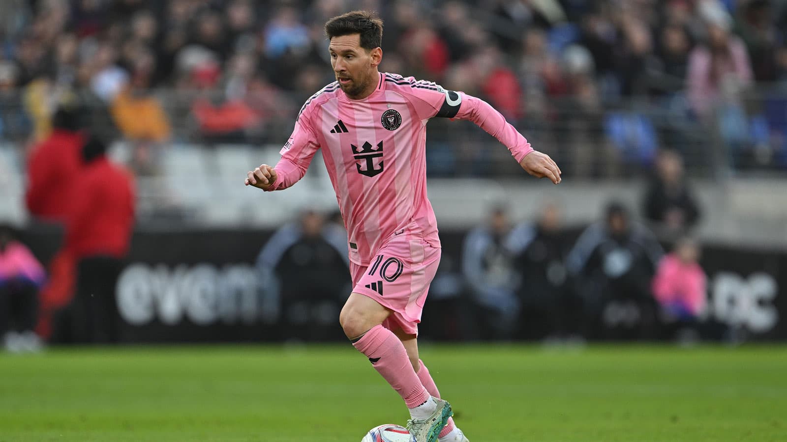 Lionel Messi Achieves 900 Career Goals Despite Inter Miami's Cup Elimination