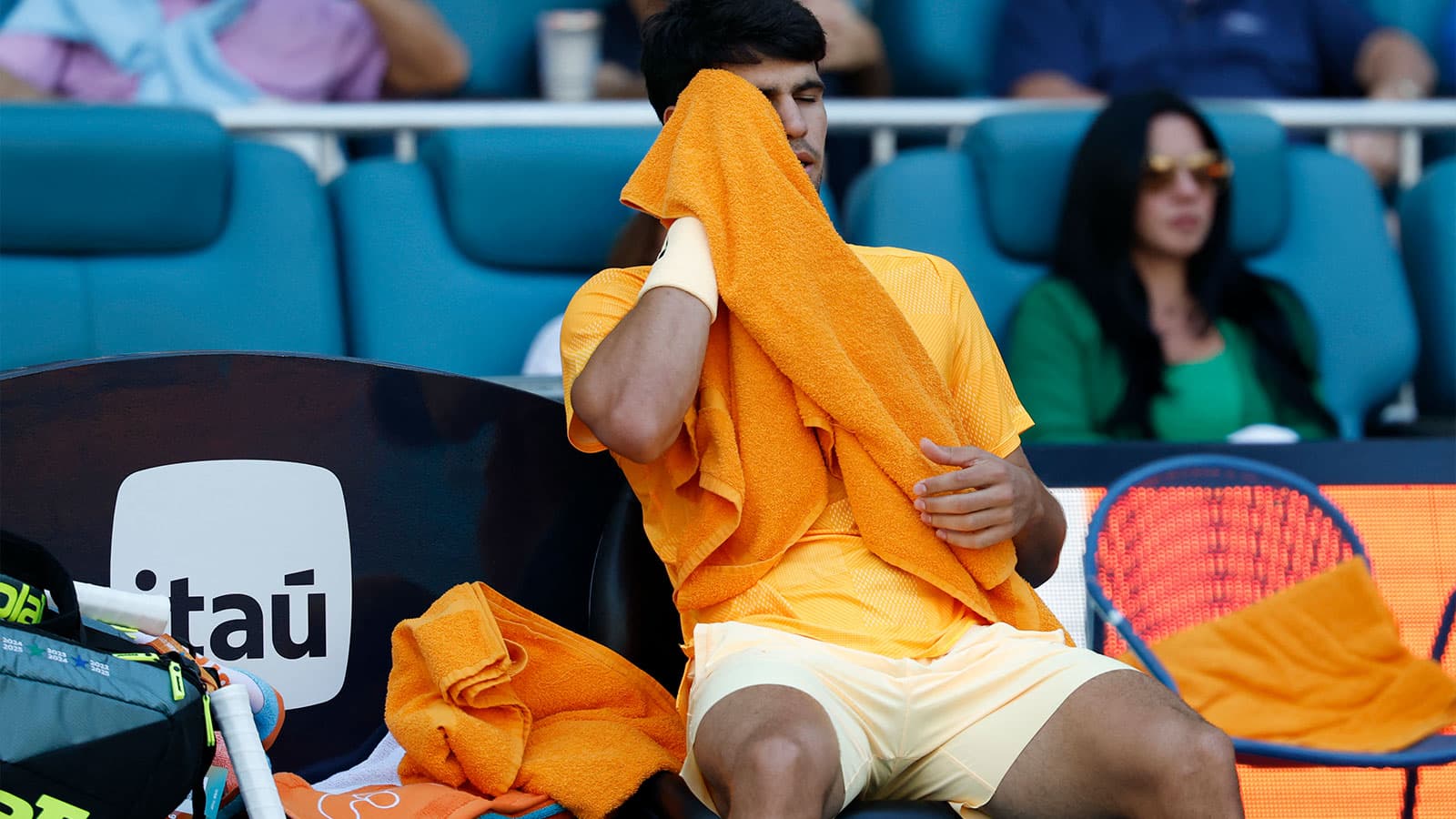 Carlos Alcaraz withdraws from Wimbledon due to wrist injury