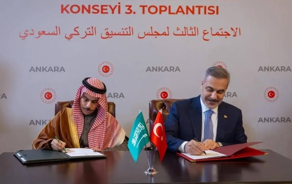 Saudi Arabia and Turkey sign visa exemption agreement for diplomatic passport holders