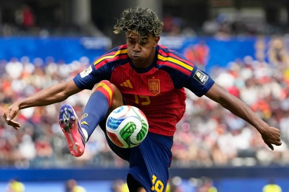 Lamine Yamal celebrating his 19th birthday before the World Cup semifinal against France.