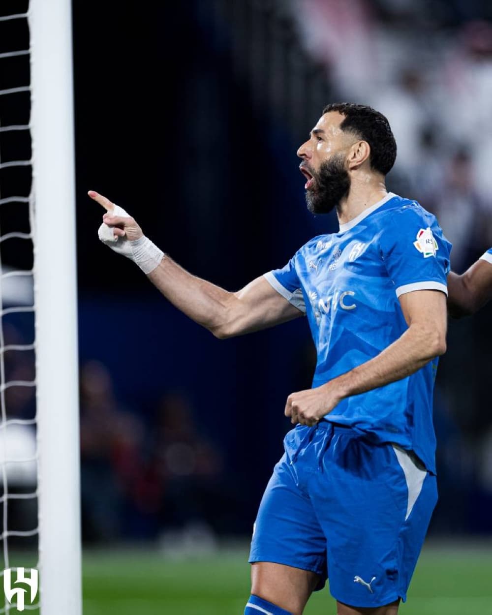 Al-Hilal Negotiates with Ollie Watkins Amidst Karim Benzema Contract Dispute