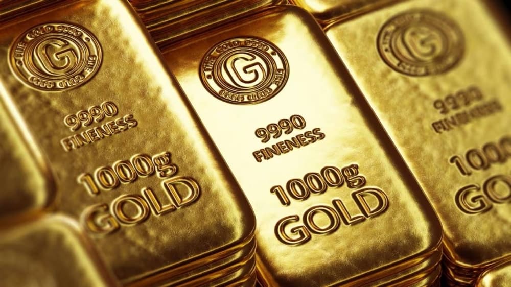 Gold Prices Decline Amid Rising US Rate Hike Expectations