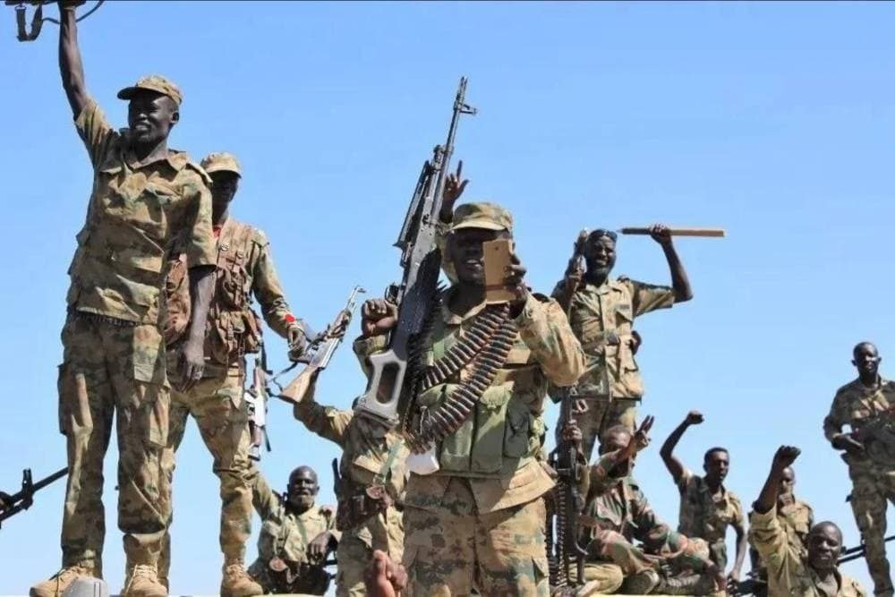 An infographic showing the Sudanese Army's military operations against RSF supply lines and internal defections.