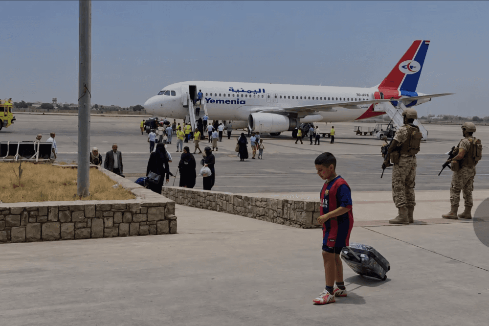 Houthi Ballistic Missiles Disable Aden International Airport as Yemeni Government Launches Multi-Front Airstrikes