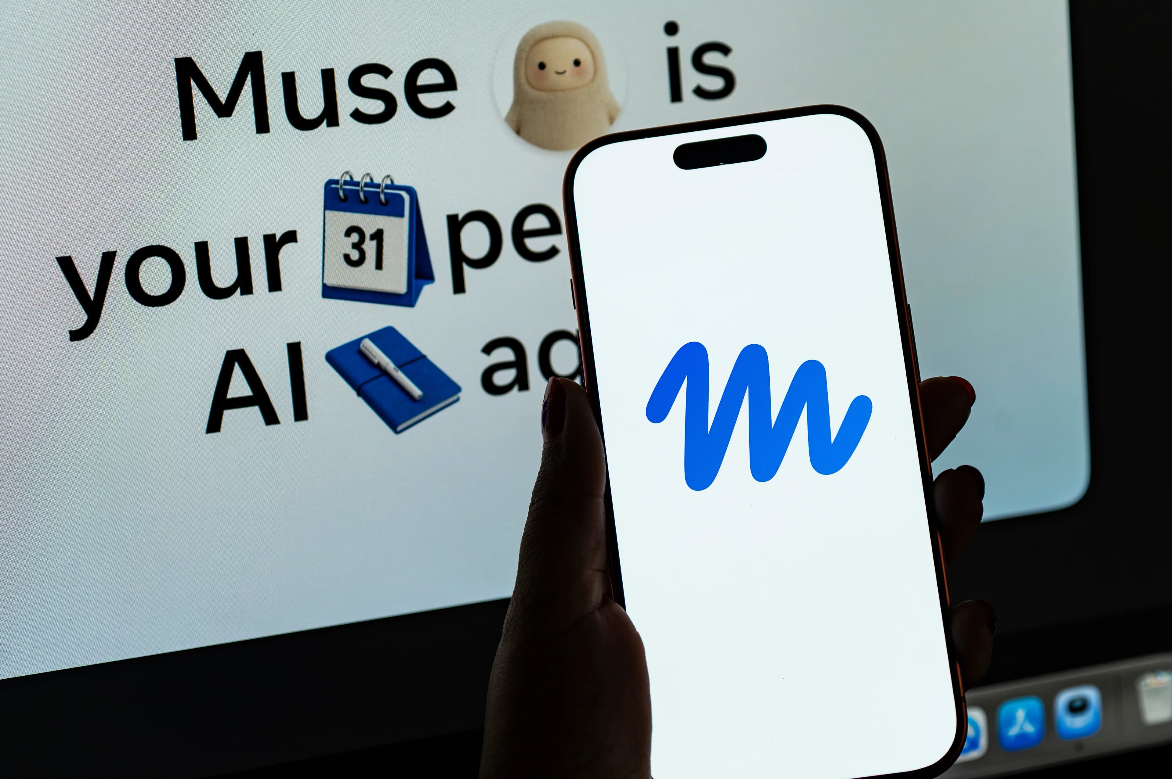 Infographic comparing data types collected by Meta Muse AI and its competitors.