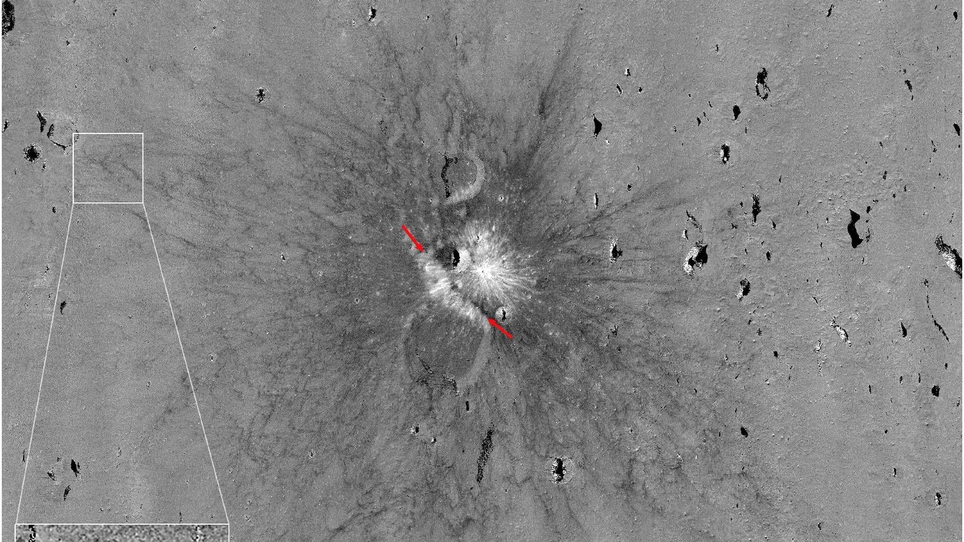 Visualization of the McGetchin crater on the Moon, highlighting its size and significance in lunar geology.