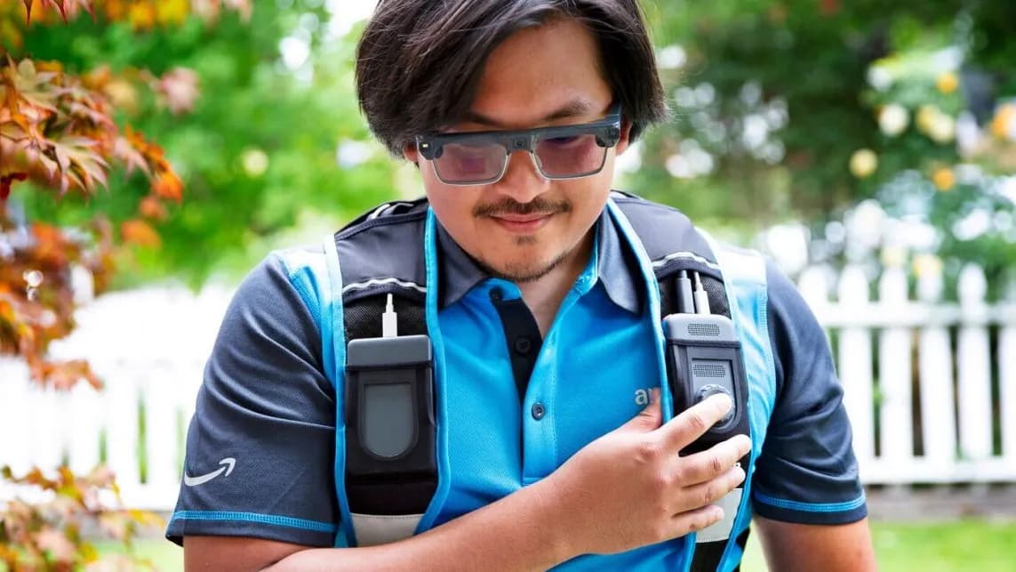 Amazon's AI Smart Glasses for Delivery Drivers Spark Privacy Concerns
