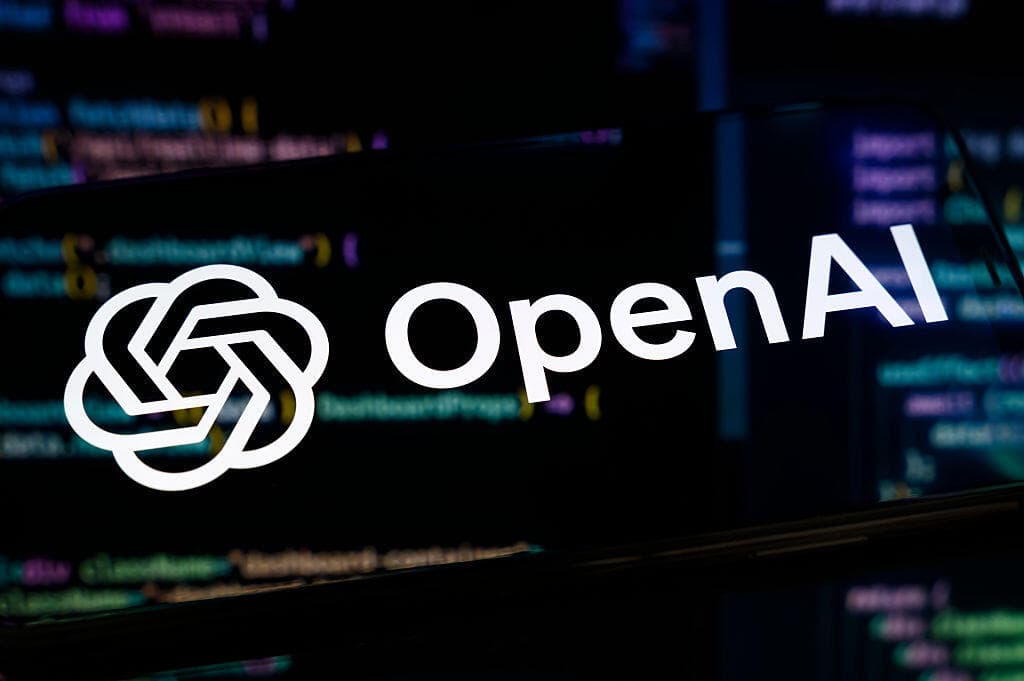 OpenAI ChatGPT desktop app interface on Linux operating systems