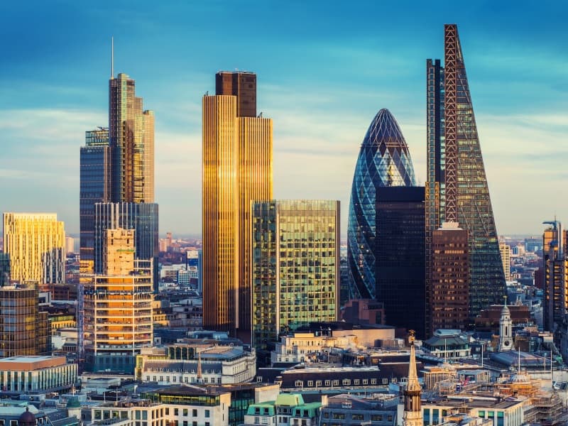 OpenAI Halts Stargate UK AI Project Due to Energy Costs and Regulatory Issues