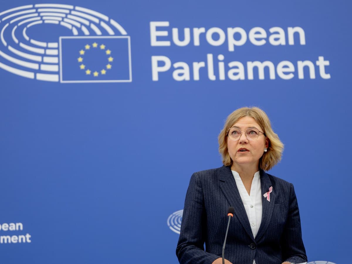 EU leaders discussing AI regulations and ethical standards.