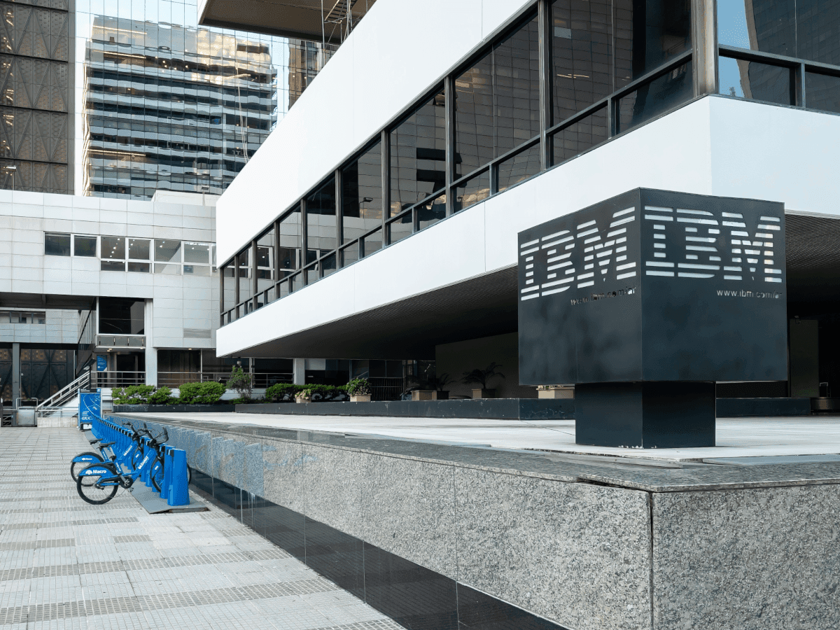 IBM unveils sub-1-nanometer chip technology advancing semiconductor design