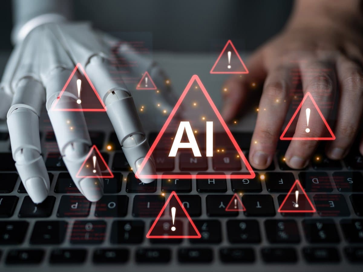 Economists and tech leaders warn of AI-driven job displacement